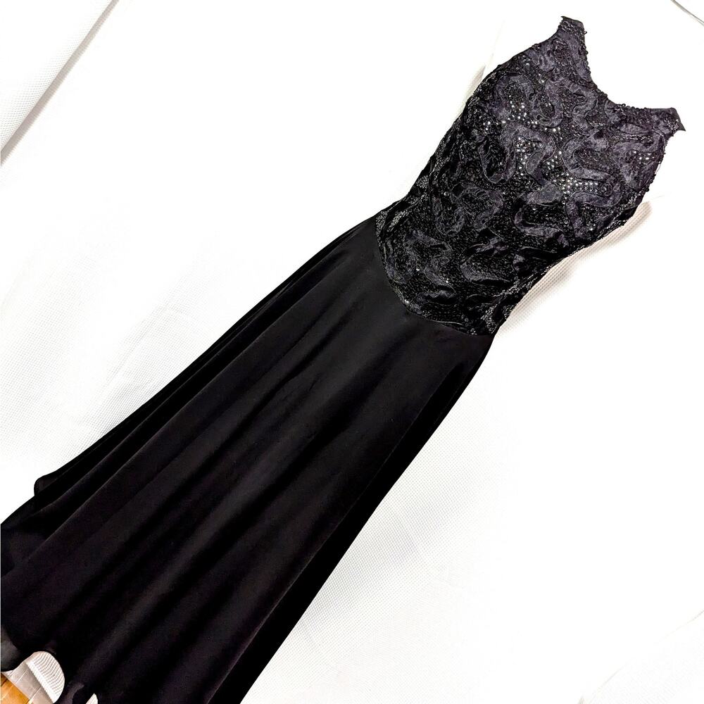 Nwot! Faviana New York! Black Sequinned Satin, Chiffon Skirt Dress! Sz 13/14
